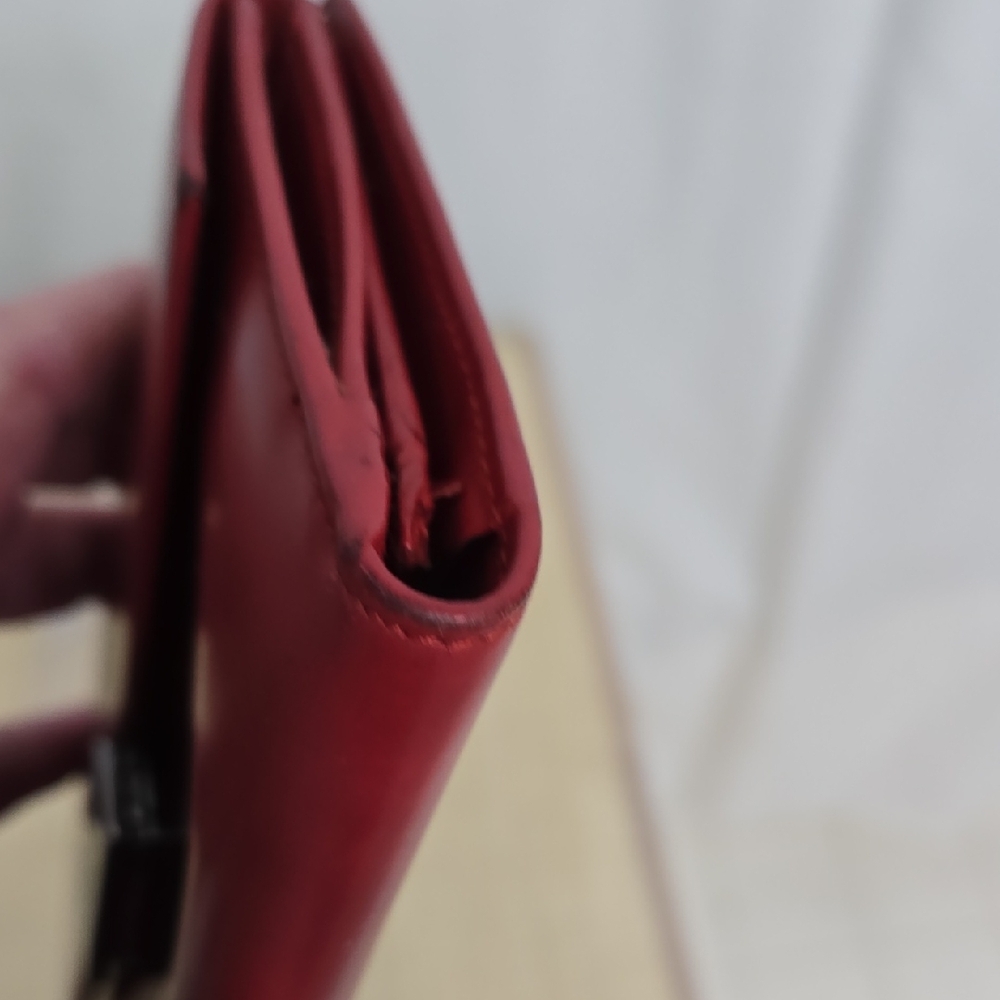 Gucci Red Leather Women's Clutch - Picture 9 of 14